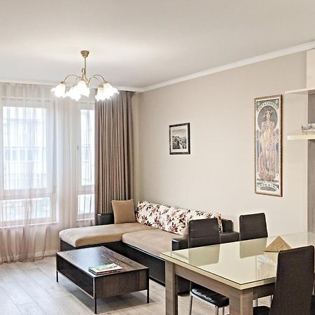 Lux 2 Central Apartment With Garage Plovdiv Luaran gambar