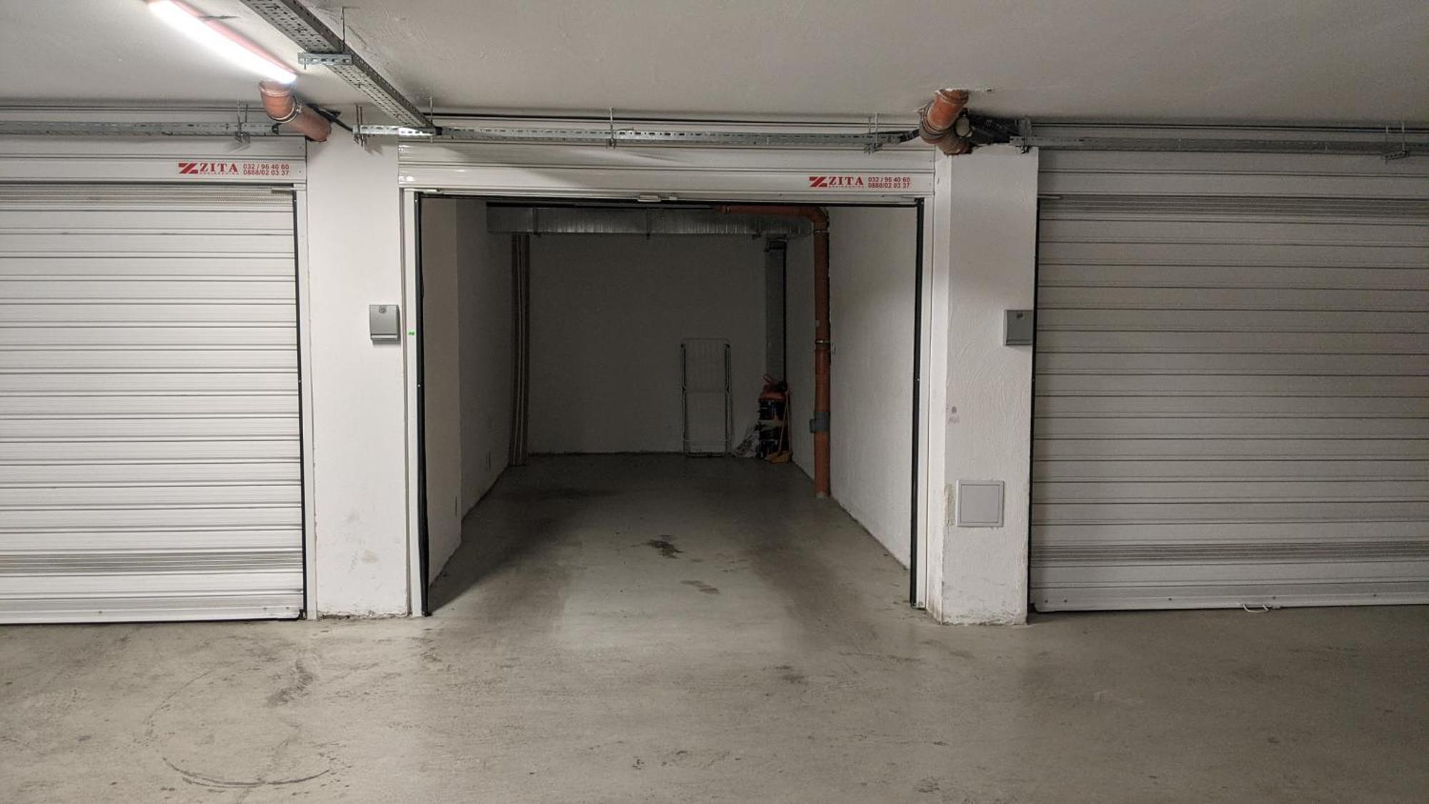 Lux 2 Central Apartment With Garage Plovdiv Luaran gambar