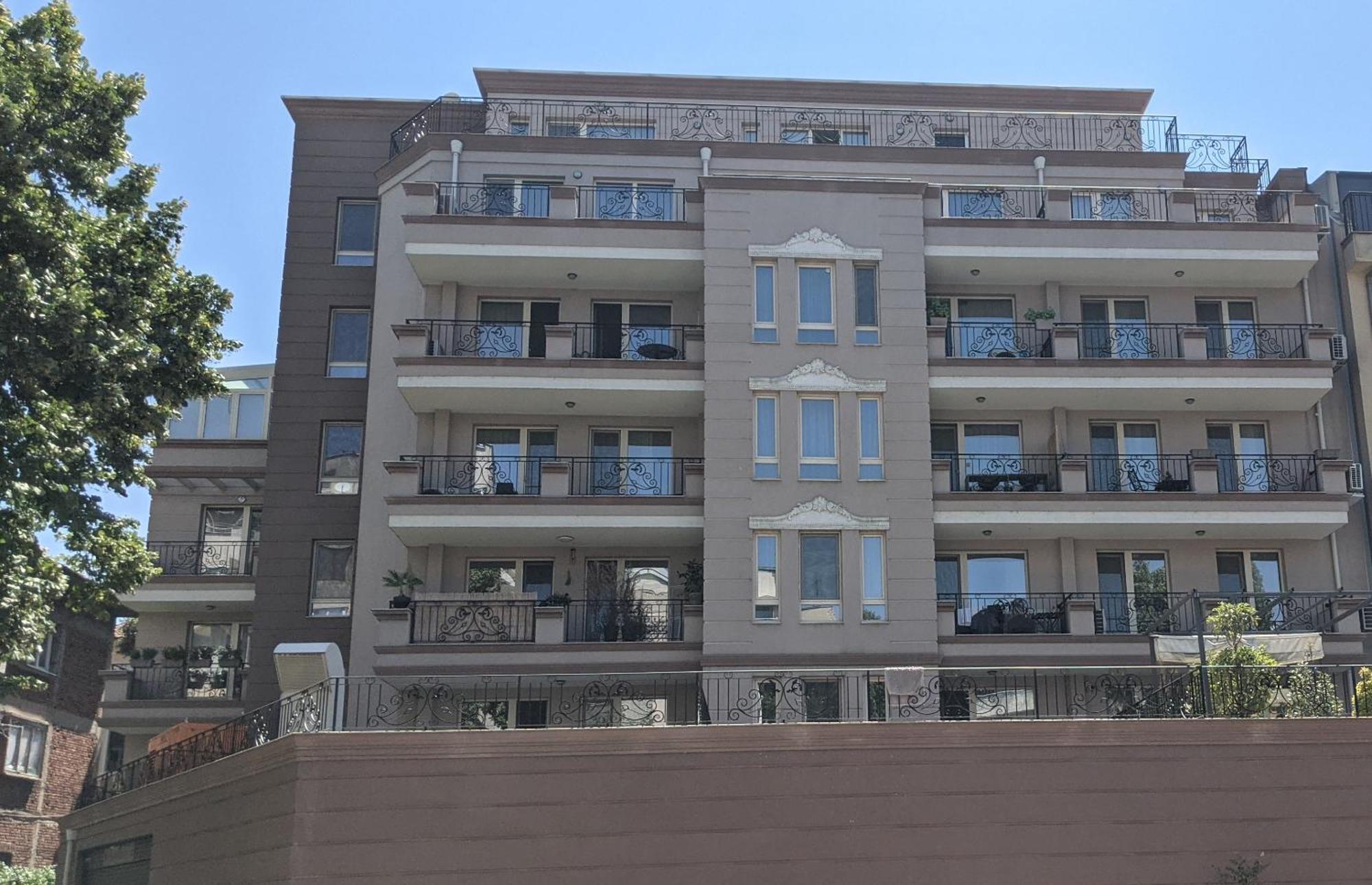 Lux 2 Central Apartment With Garage Plovdiv Luaran gambar